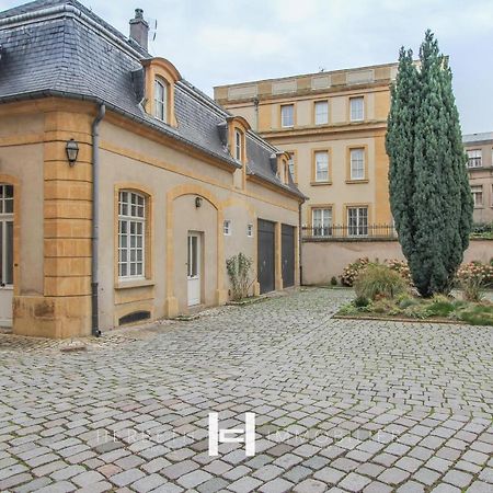 H-Bnb - Les Meubles Du 1 Bed and Breakfast Metz Eksteriør billede