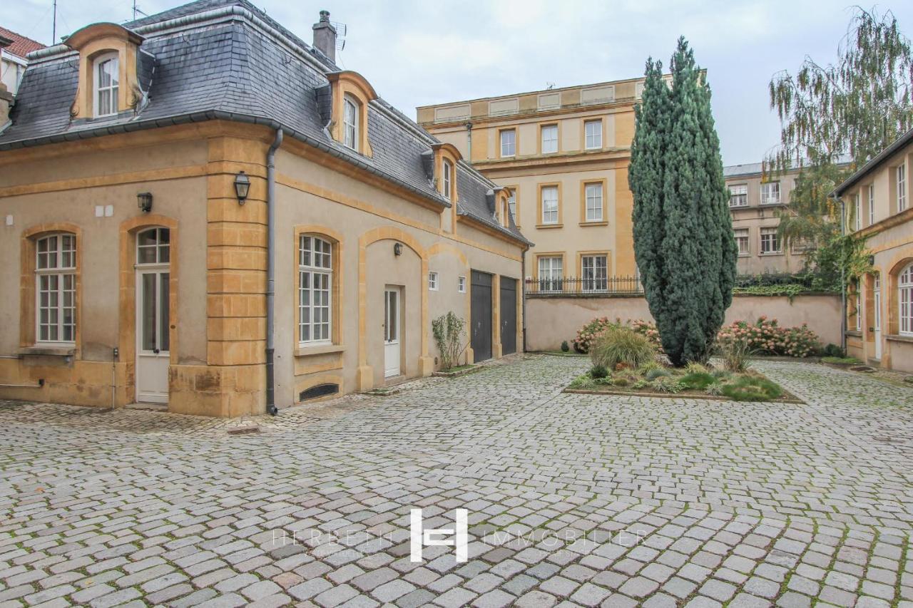 H-Bnb - Les Meubles Du 1 Bed and Breakfast Metz Eksteriør billede